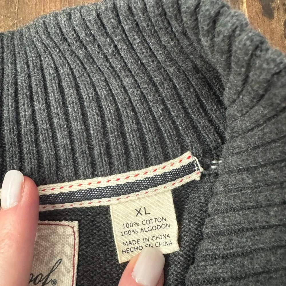 Weatherproof Vintage Men's Gray Patterned Quarter zip pullover sweater